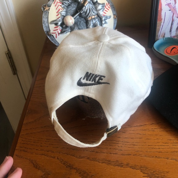 Vintage Nike Swoosh Hat - Picture 3 of 3